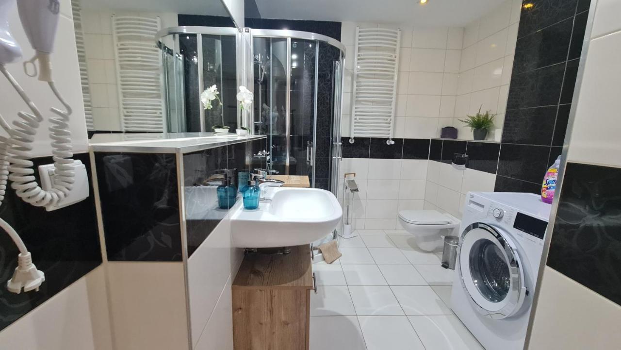 Apartment Pegaz & Aqua Marina Świnoujście Екстериор снимка