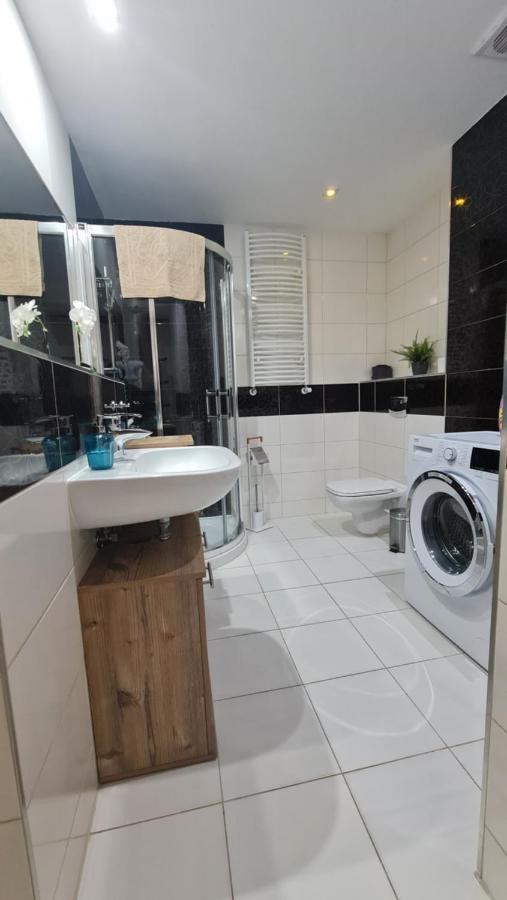 Apartment Pegaz & Aqua Marina Świnoujście Екстериор снимка